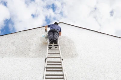 Peinture extérieure à Mézangers — façades et ravalement
